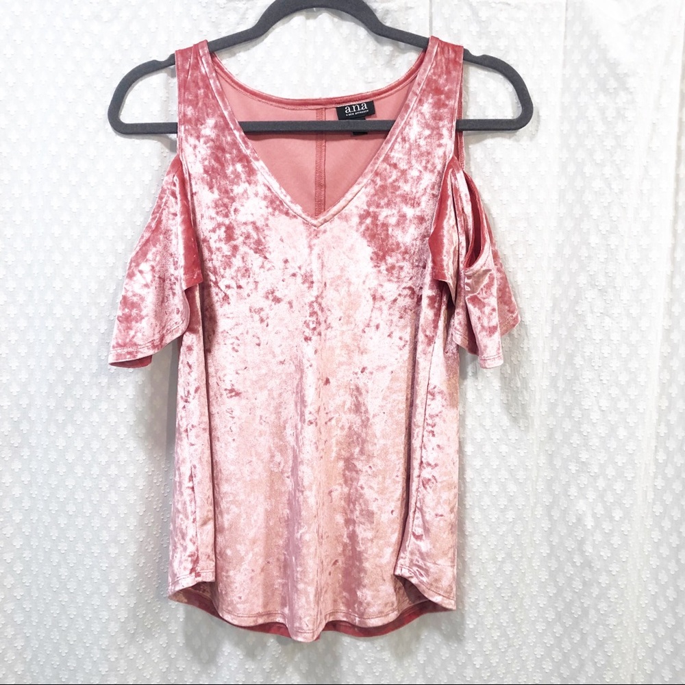 A.N.A • pink crushed velvet cold shoulder top XS